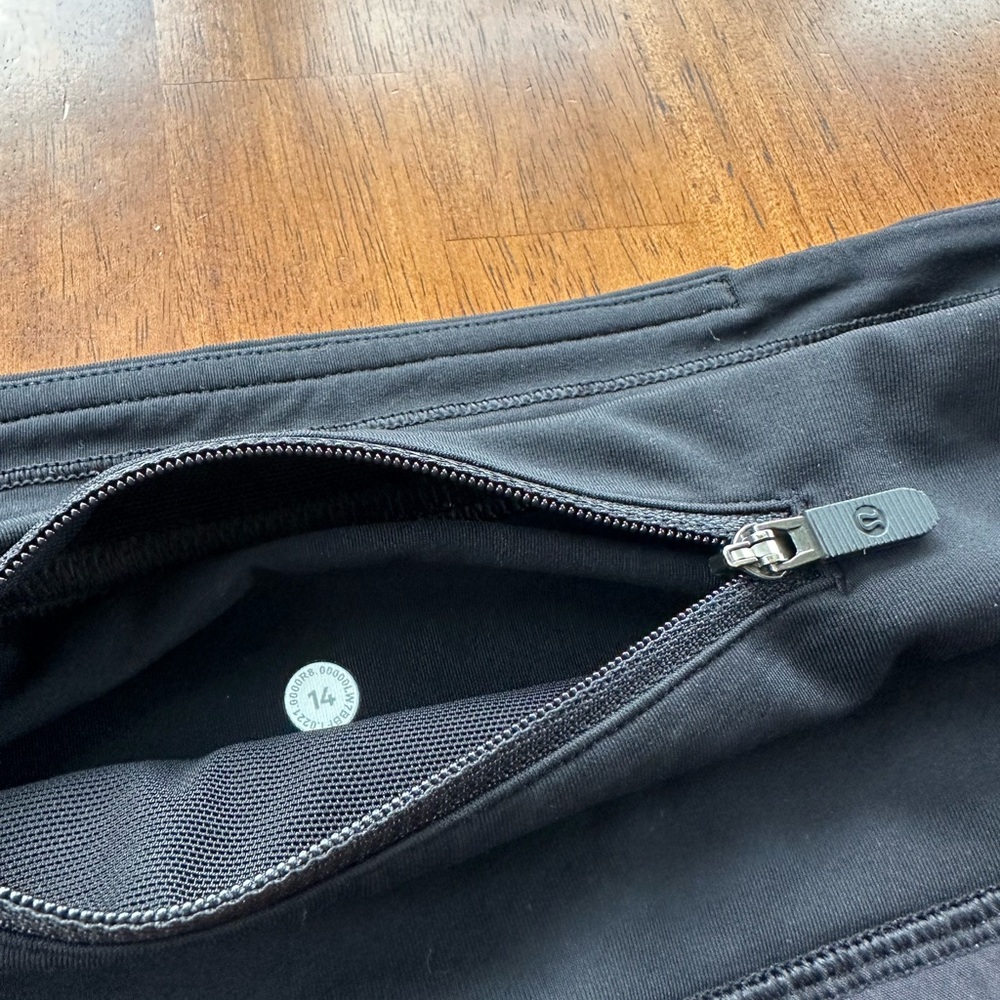 4” Speed Up Shorts - Picture 3 of 6